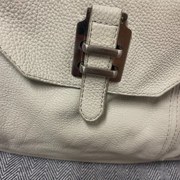 OLIVIA HARRIS - Pebbled Hobo Bag - Picture 3 of 10